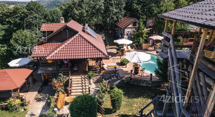 Kuća | 4zida