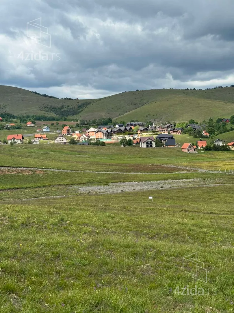 Građevinsko zemljište | 4zida