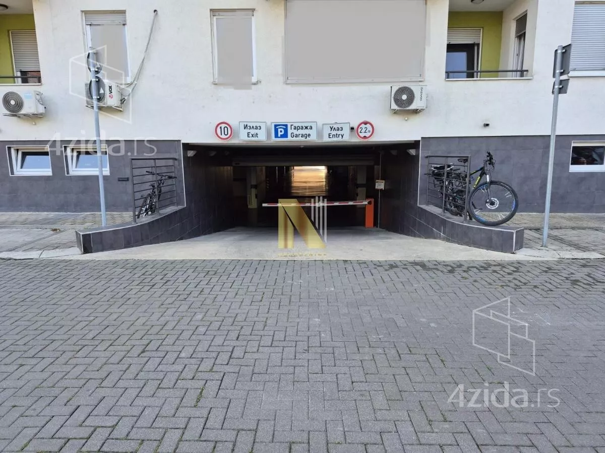 Garaža/Parking | 4zida