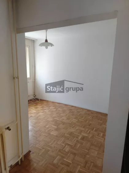 Marka Pola | 4zida.rs