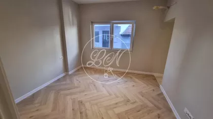 Ugrinovačka | 4zida.rs