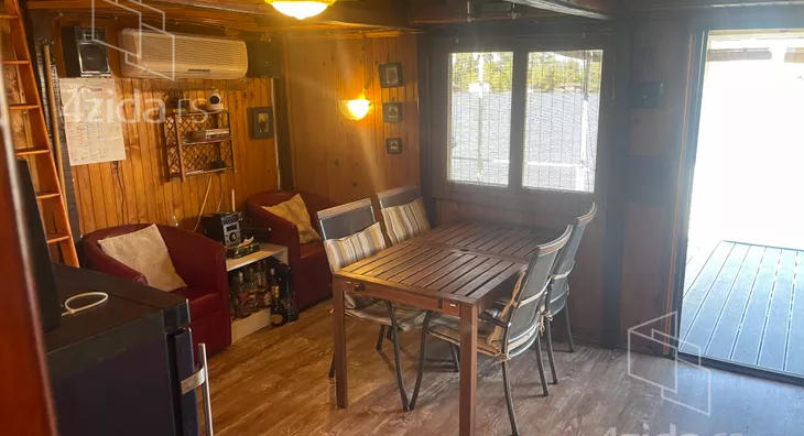 Turistički objekat | 4zida