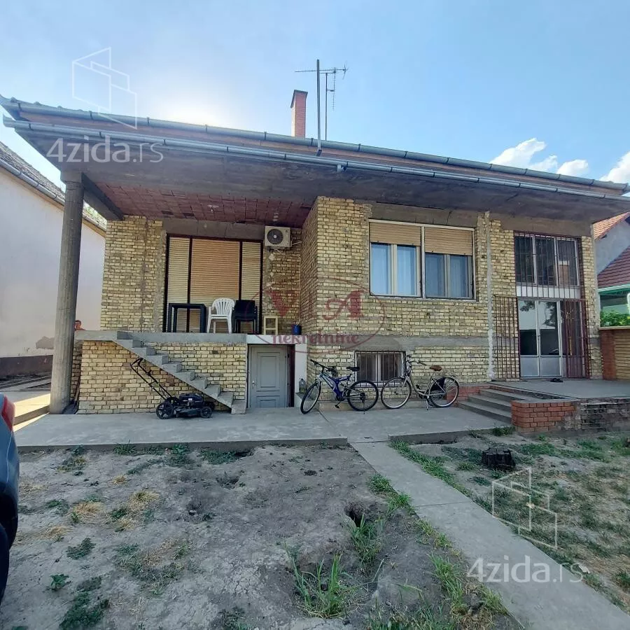 Kuća | 4zida