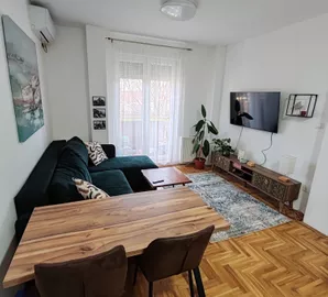 Petrovaradin, Gradske lokacije, Novi Sad, 2.5 stan | 4zida.rs