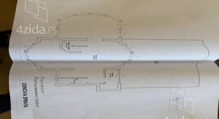 Poslovni prostor | 4zida