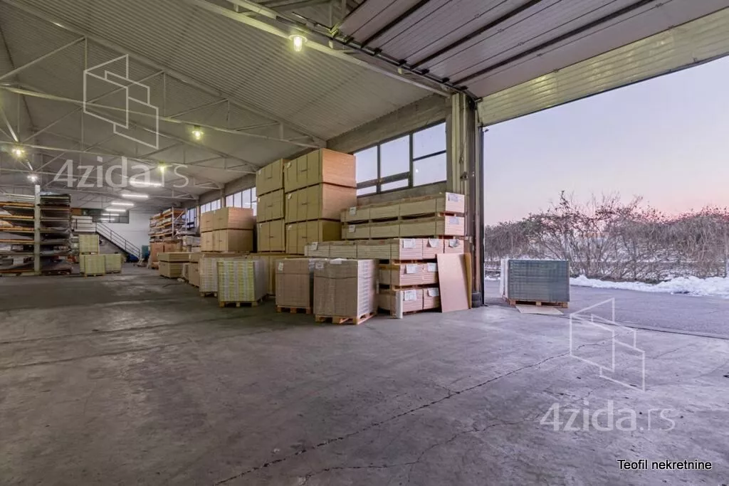 Poslovni prostor | 4zida