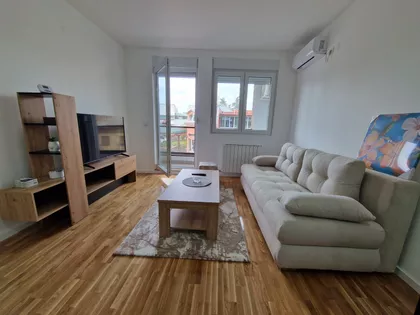 Braće Jovanovića 14 | 4zida.rs