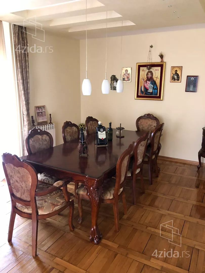 3-etažna kuća | 4zida