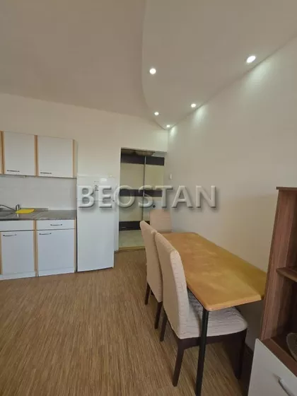 Pariske Komune | 4zida.rs