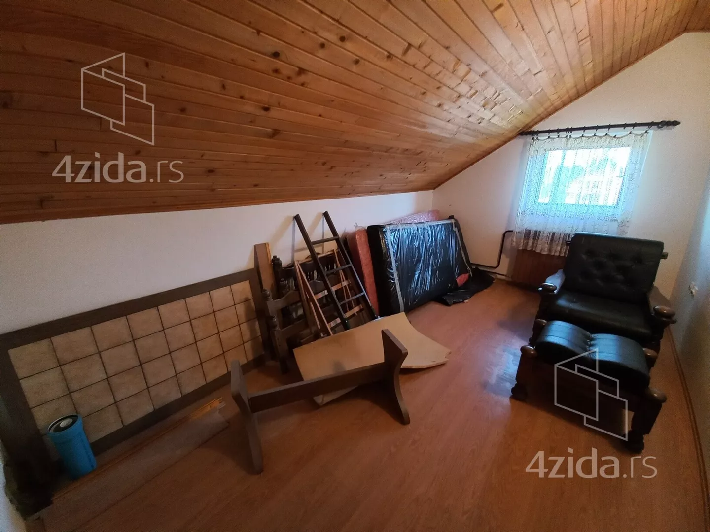 3-etažna kuća | 4zida