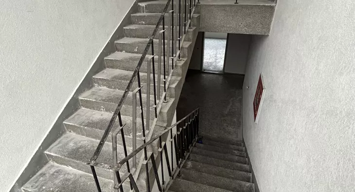 Poslovna zgrada | 4zida