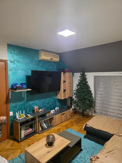 Nemanjina 76 | 4zida.rs