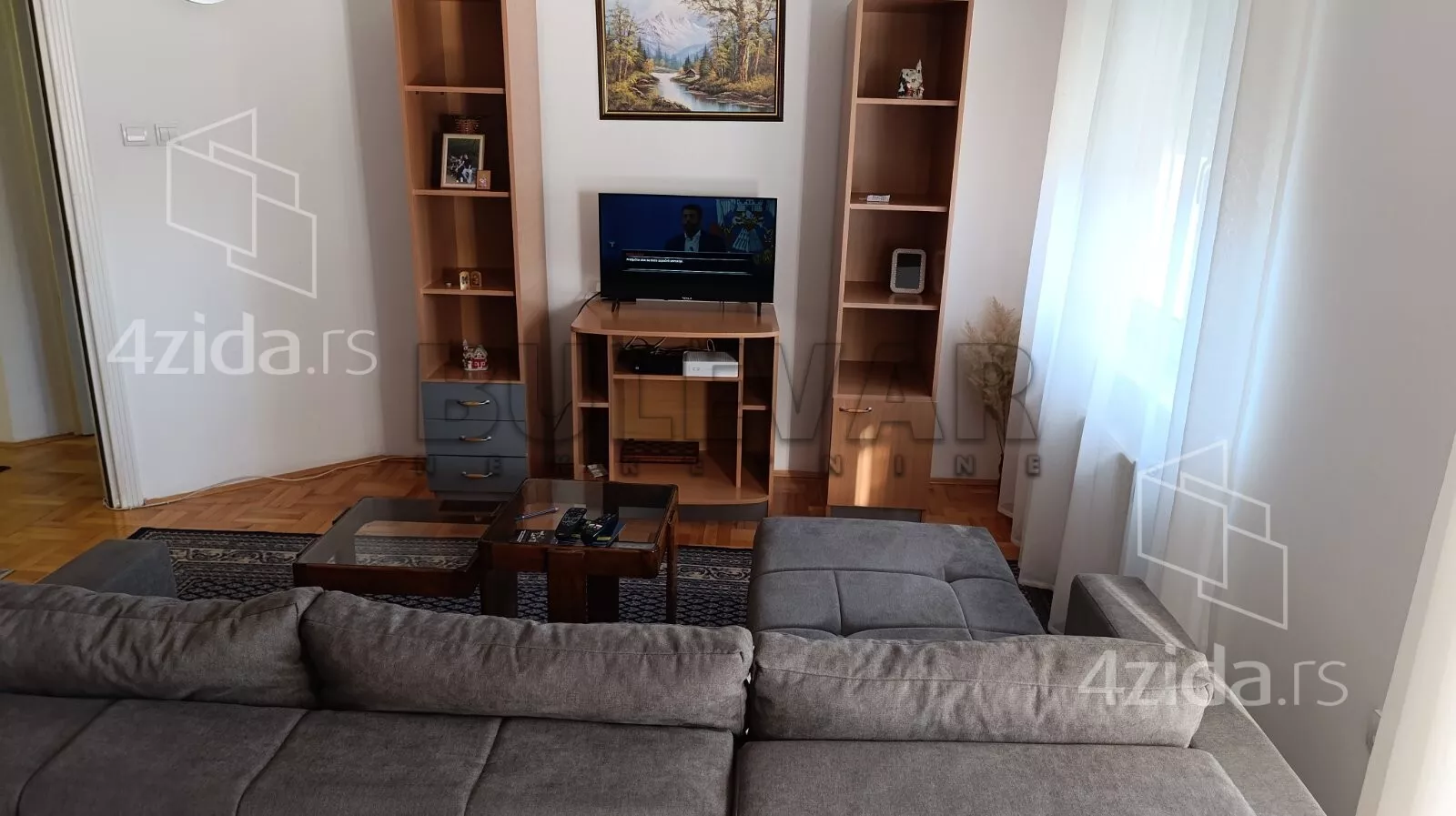 Jednoiposoban stan | 4zida