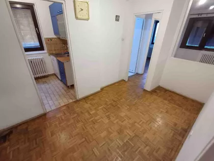 Peđe Milosavljevića | 4zida.rs