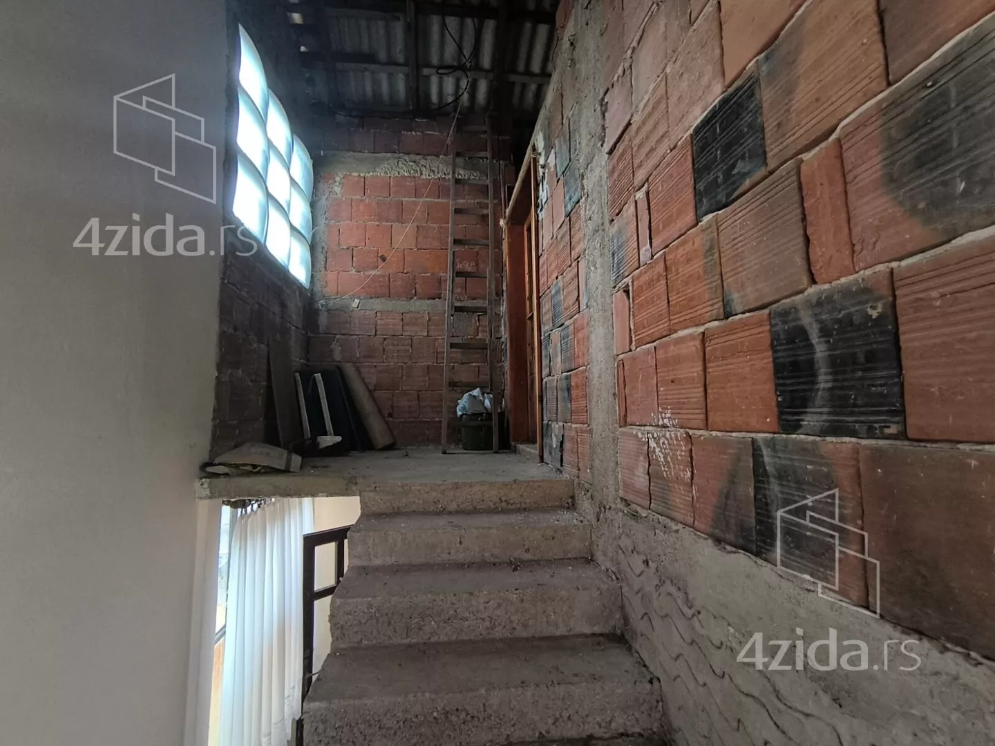3-etažna kuća | 4zida
