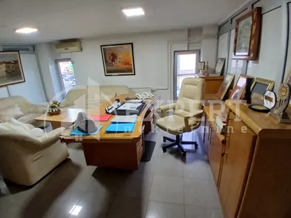 Trg Pavla Stojkovića | 4zida.rs