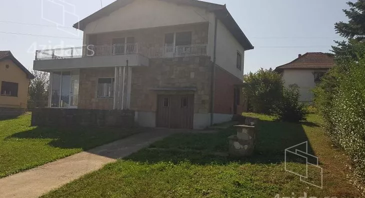 Kuća | 4zida