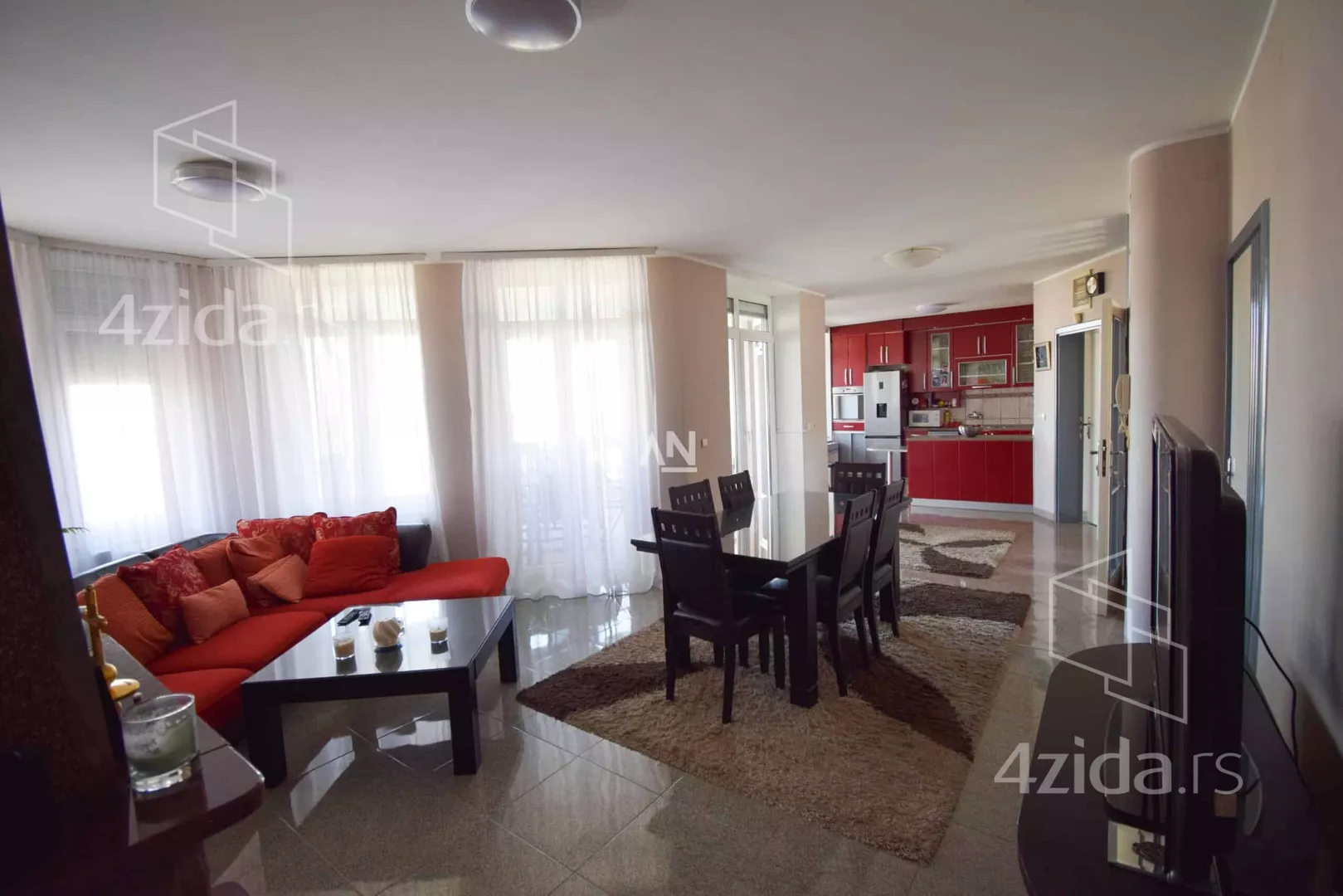 Kuća | 4zida