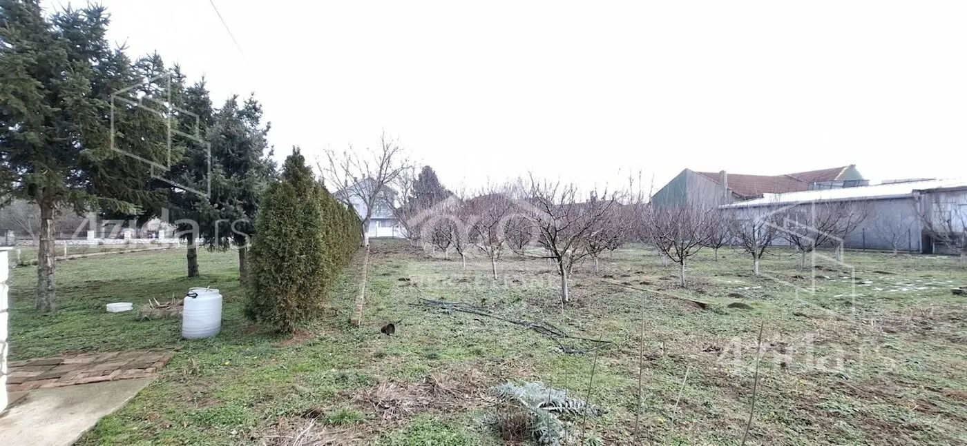 Poslovna zgrada | 4zida