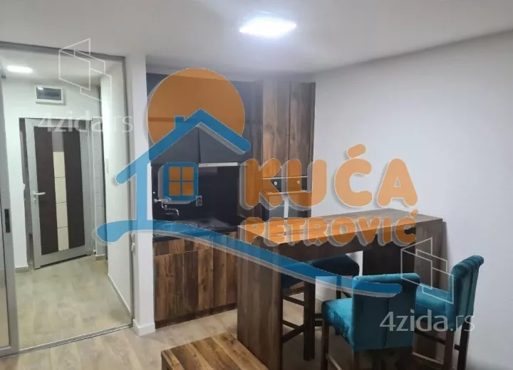 Garsonjera | 4zida