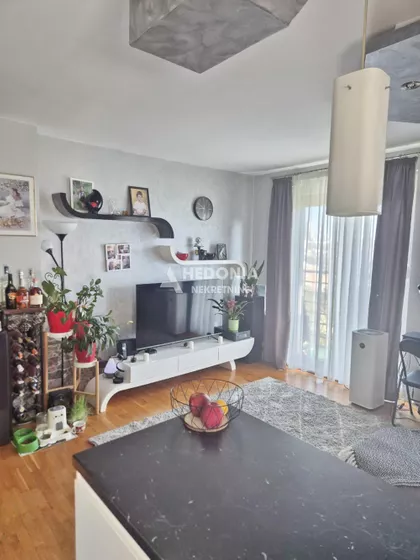 Pavla Popovića | 4zida.rs