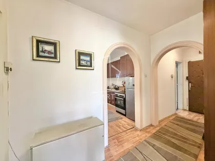 Sarajevska | 4zida.rs