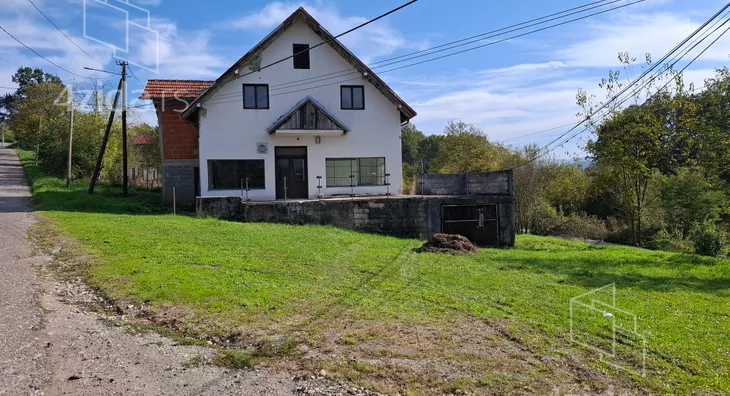 3-etažna kuća | 4zida