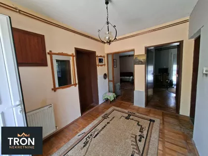 Nemanjina | 4zida.rs