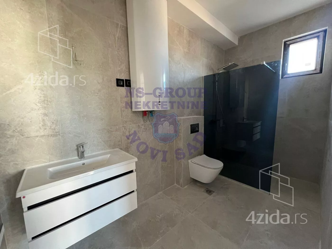 Petosoban stan | 4zida