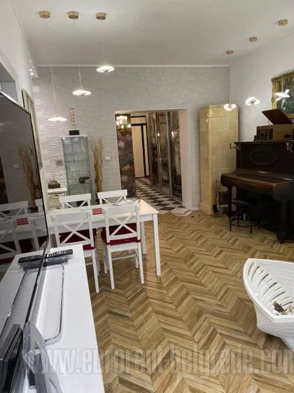 SKUPŠTINA | 4zida.rs