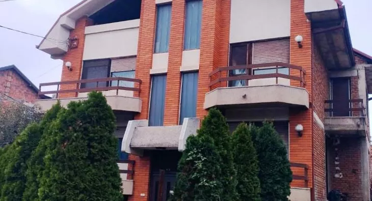 4-etažna kuća | 4zida