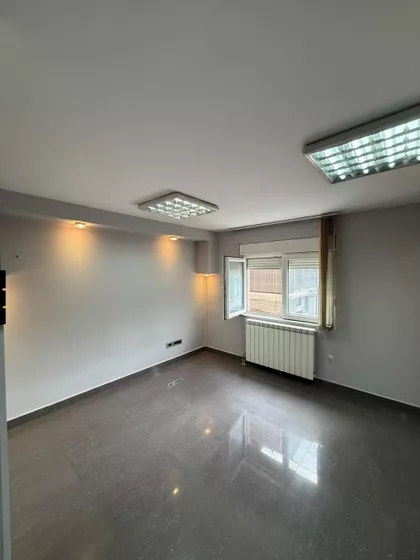 Južni Bulevar | 4zida.rs