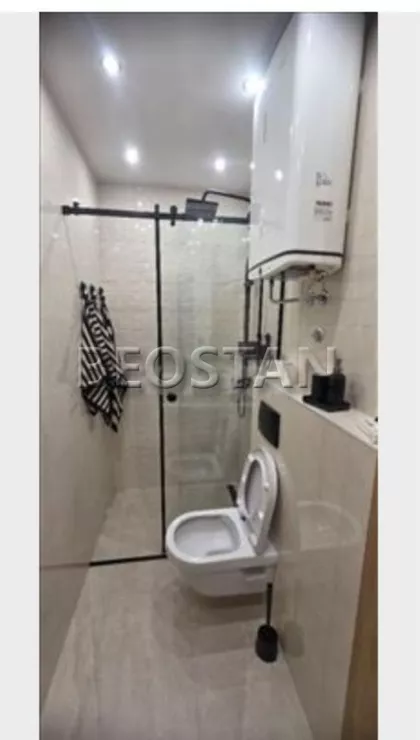 Pariske komune | 4zida.rs