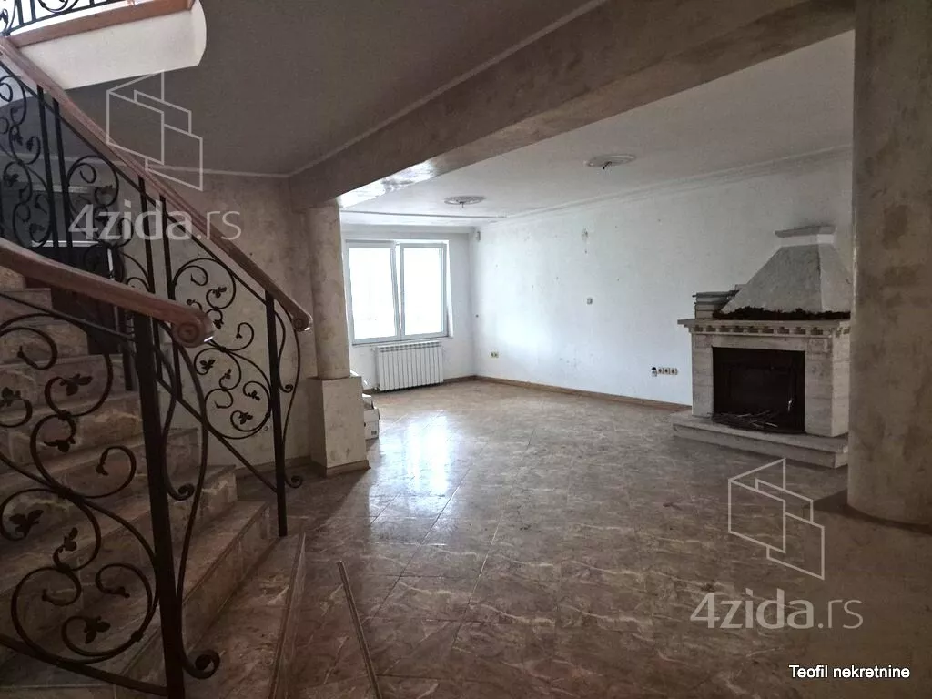 4-etažna kuća | 4zida