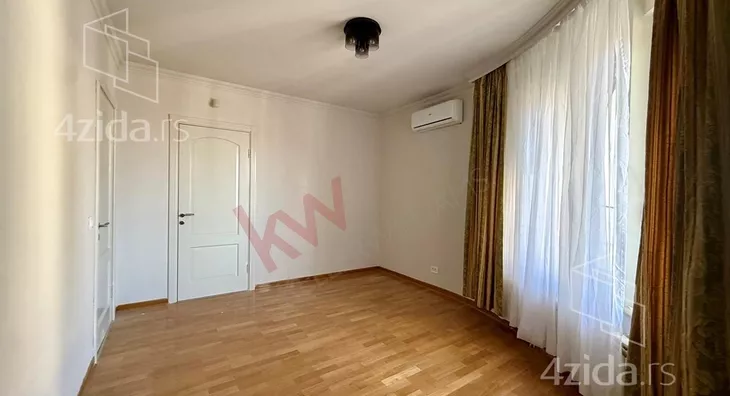 4-etažna kuća | 4zida