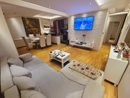 Kneževac | 4zida.rs