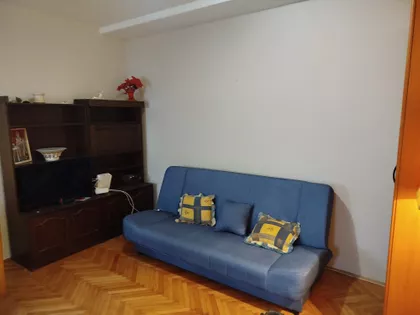 Stojana Novakovića 22B | 4zida.rs