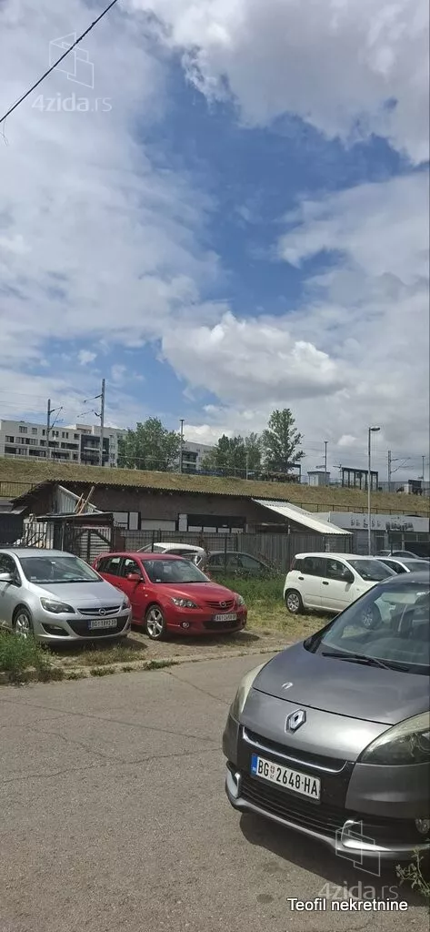 Lokal | 4zida