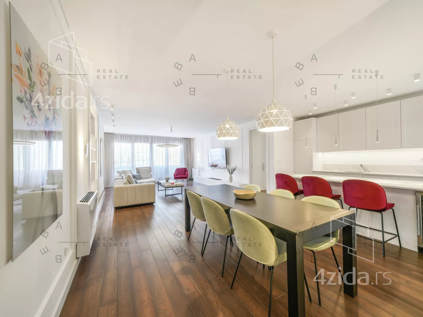 Četvorosoban stan | 4zida