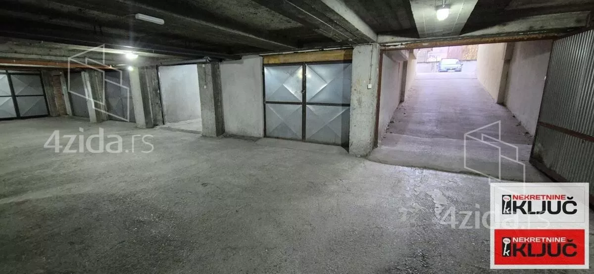 Garaža/Parking | 4zida