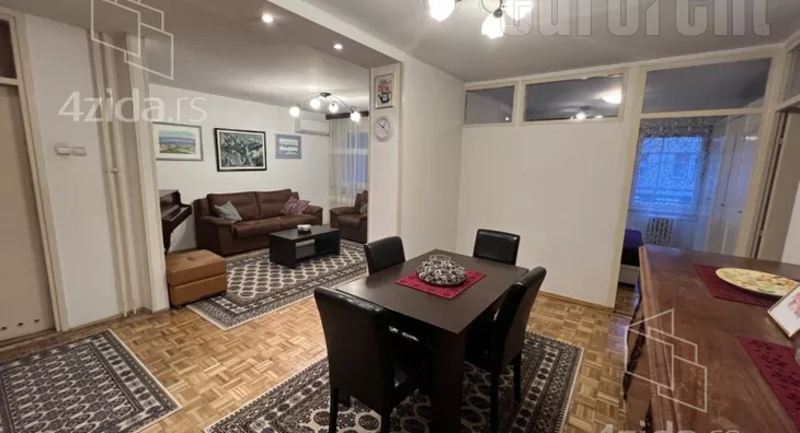 Troiposoban stan | 4zida