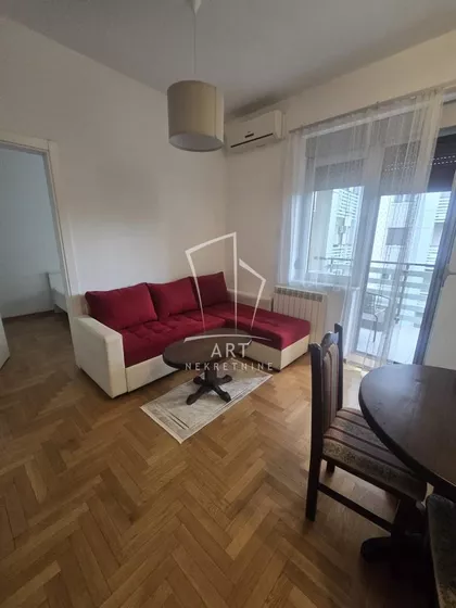 Bore Markovića | 4zida.rs