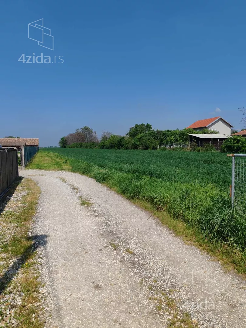 Građevinsko zemljište | 4zida