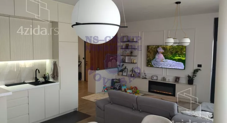 Četvorosoban stan | 4zida