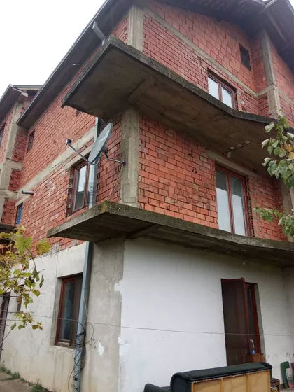 Devet Jugovića | 4zida.rs