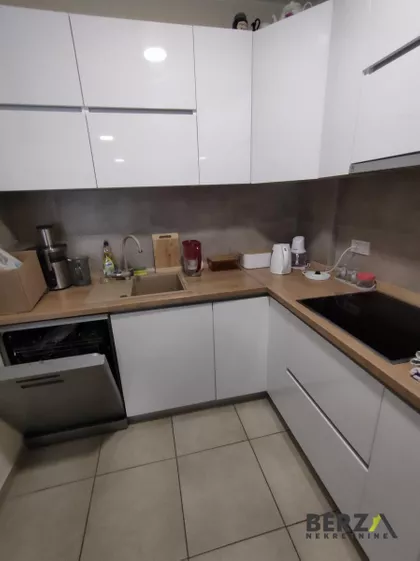 Nova Detelinara | 4zida.rs