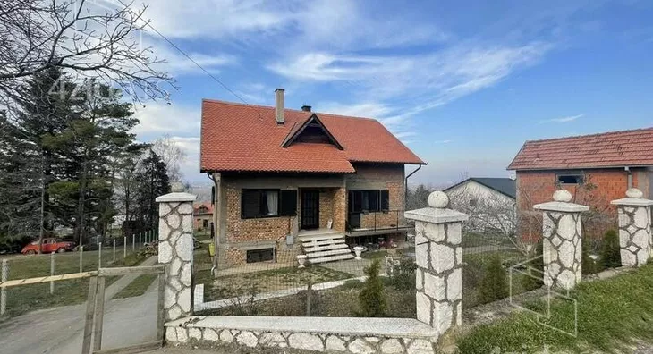 2-etažna kuća | 4zida