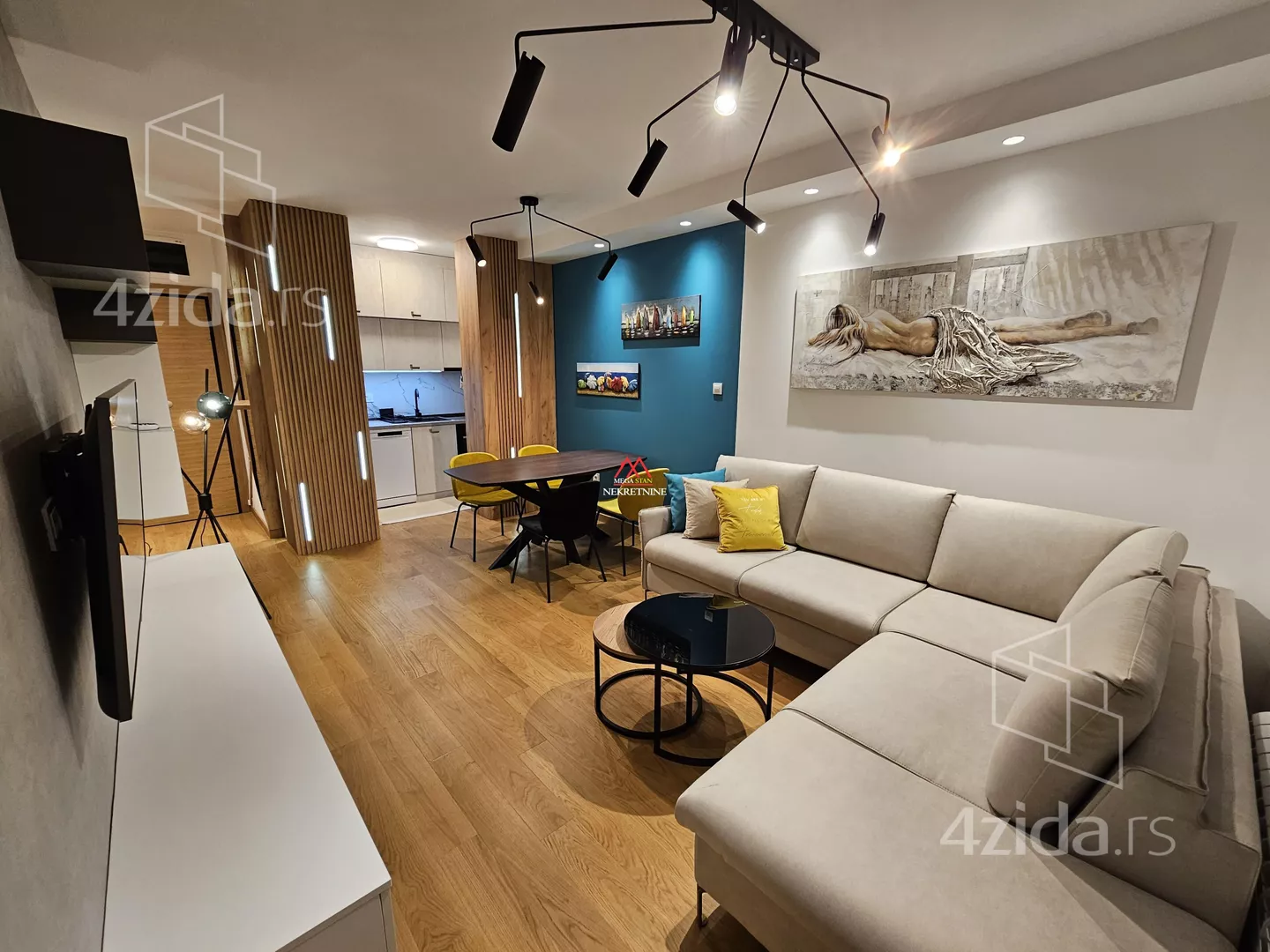 Jednoiposoban stan | 4zida