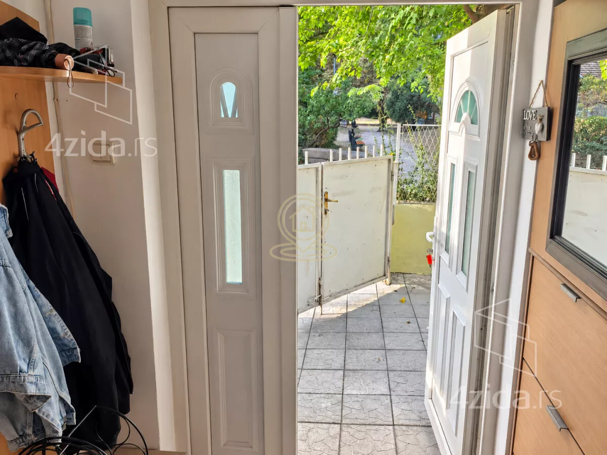 Garsonjera | 4zida