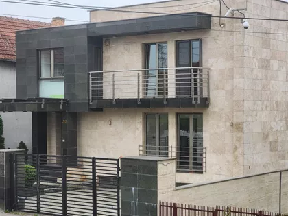 Vuka Karadžića | 4zida.rs